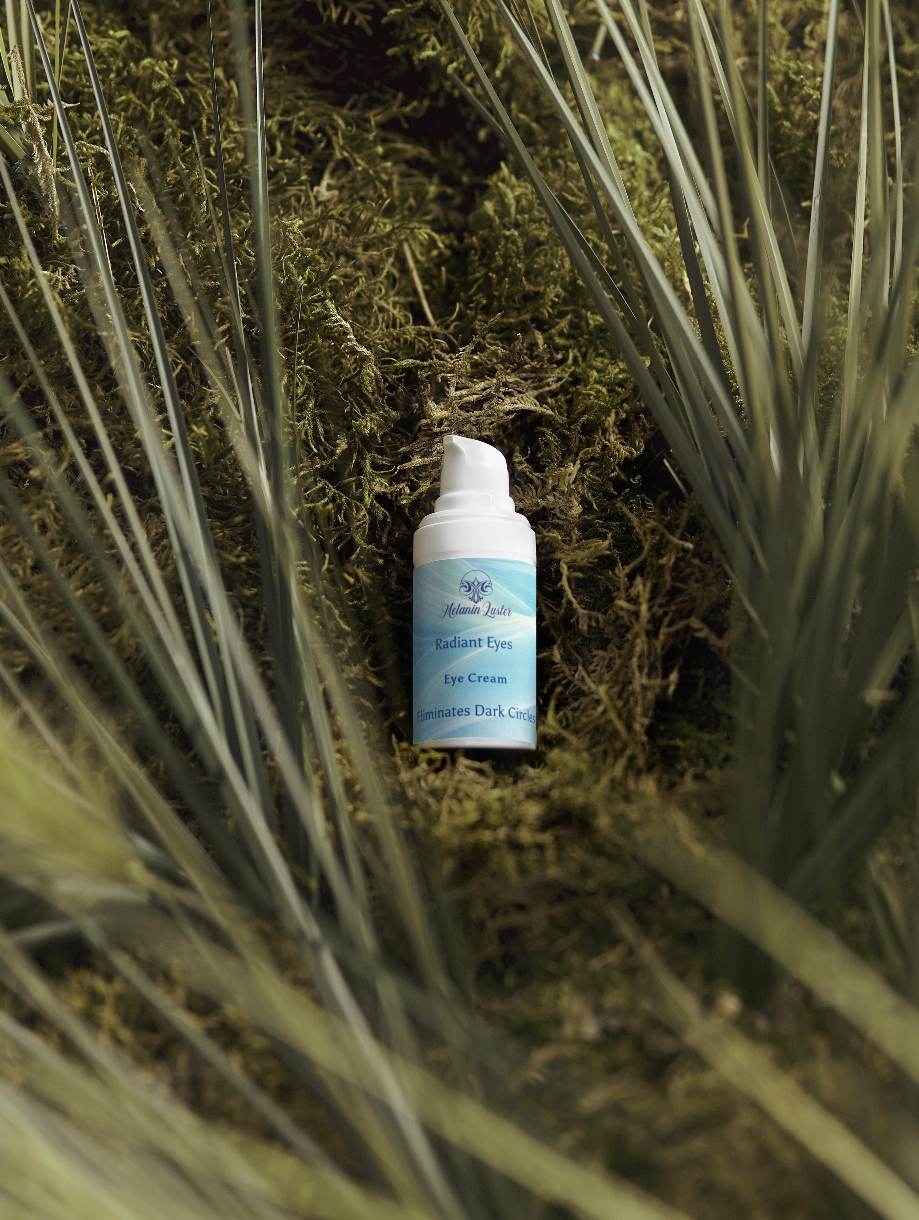 Radiant Eyes - Removes Dark Circles and Puffiness